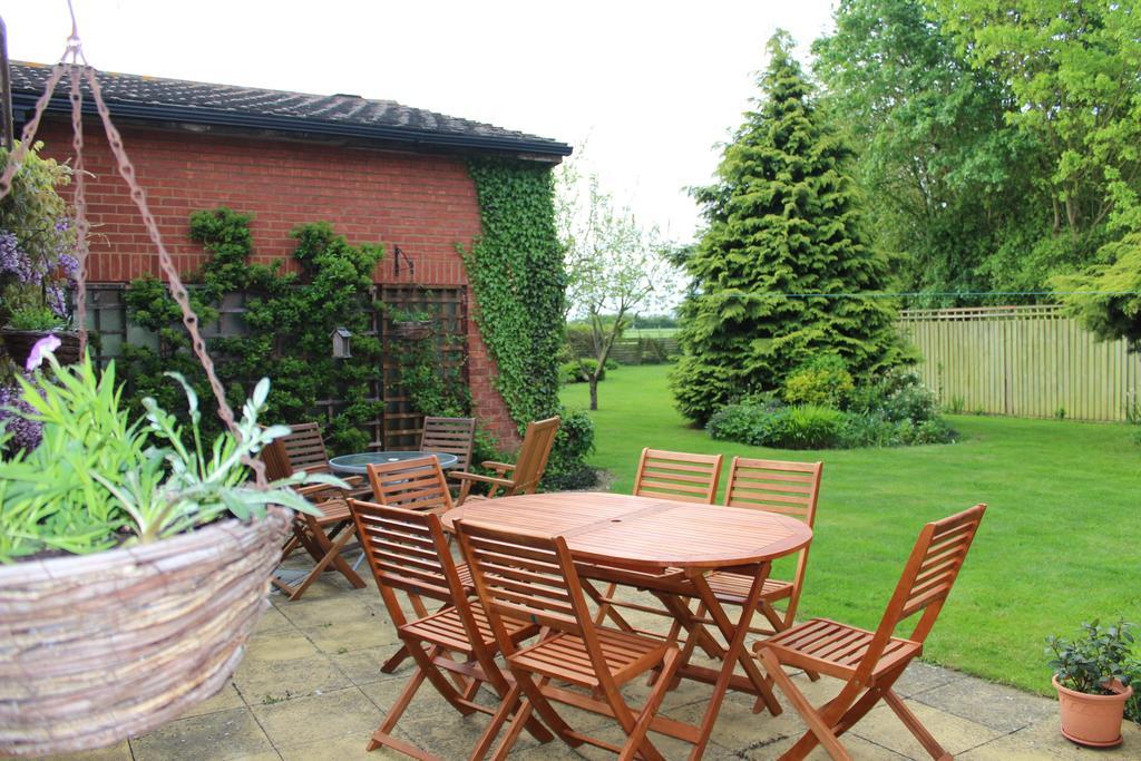 B&B The Pippins Sandy Buitenkant foto